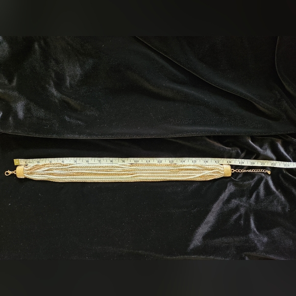 ENAMELED & GOLD NECKLACE Cream and Gold Color - Picture 3 of 4